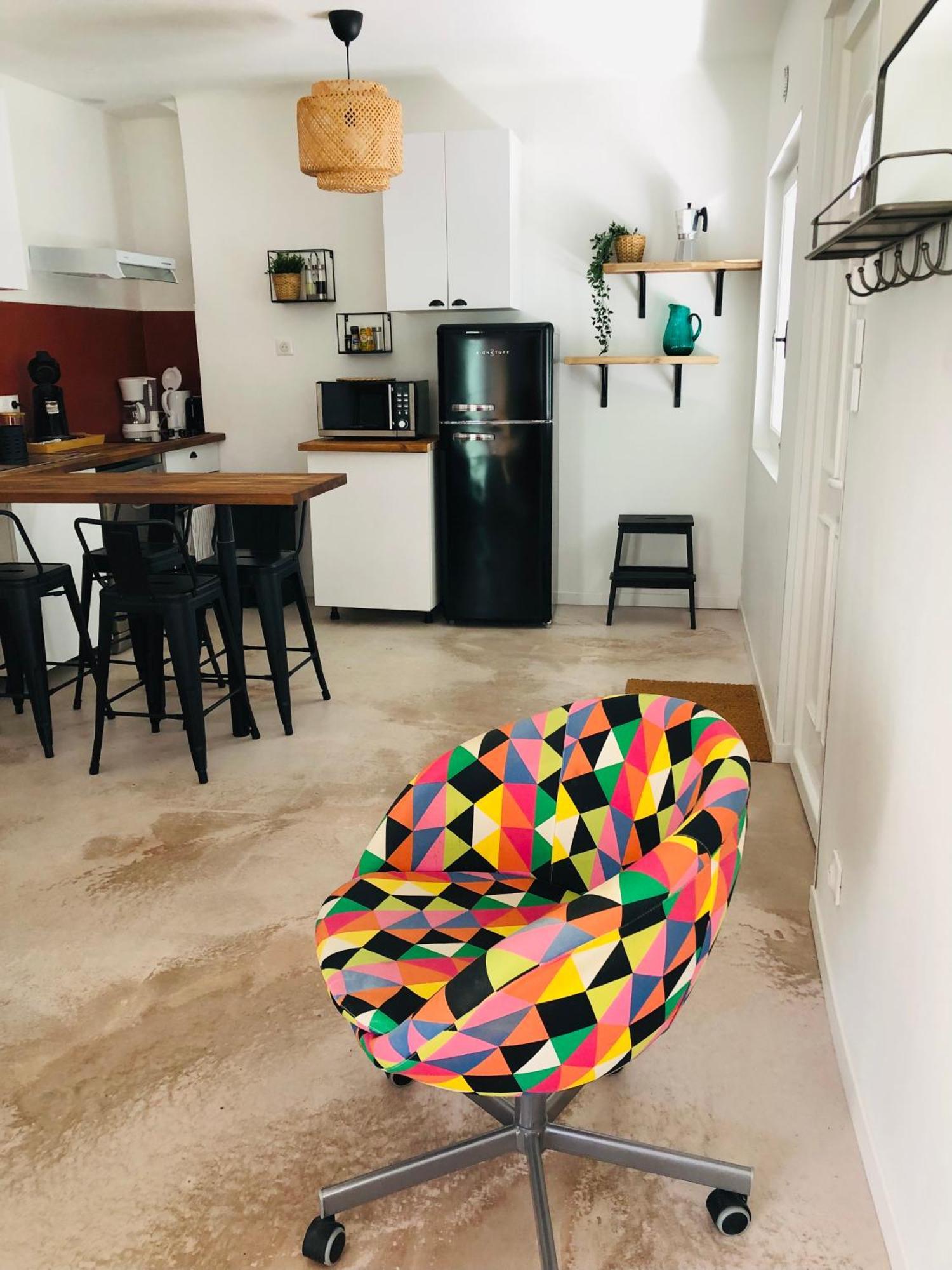 Casa Dahlia - Charmant Appartement Equipe Avec Grande Terrasse Марсейан Экстерьер фото