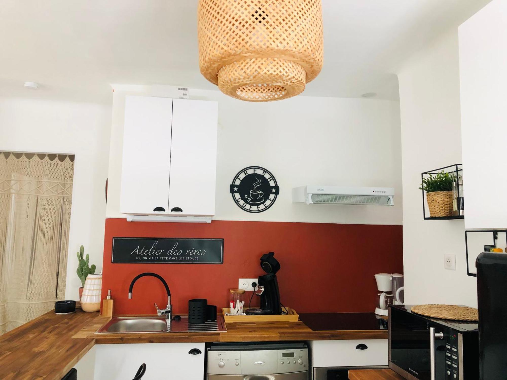 Casa Dahlia - Charmant Appartement Equipe Avec Grande Terrasse Марсейан Экстерьер фото